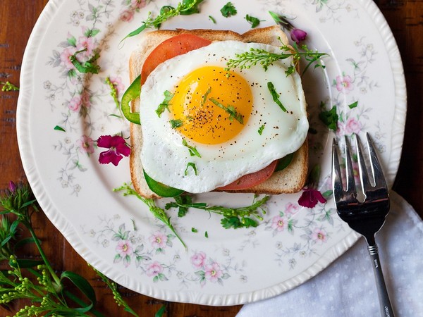 Eating Early Breakfast Can Lower Your Risk of Type 2 Diabetes, Groundbreaking Study Reveals